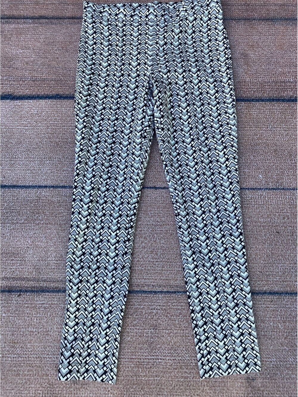 Joseph Ribkoff geometric black and white pull on skinny fit slim leg pants 10